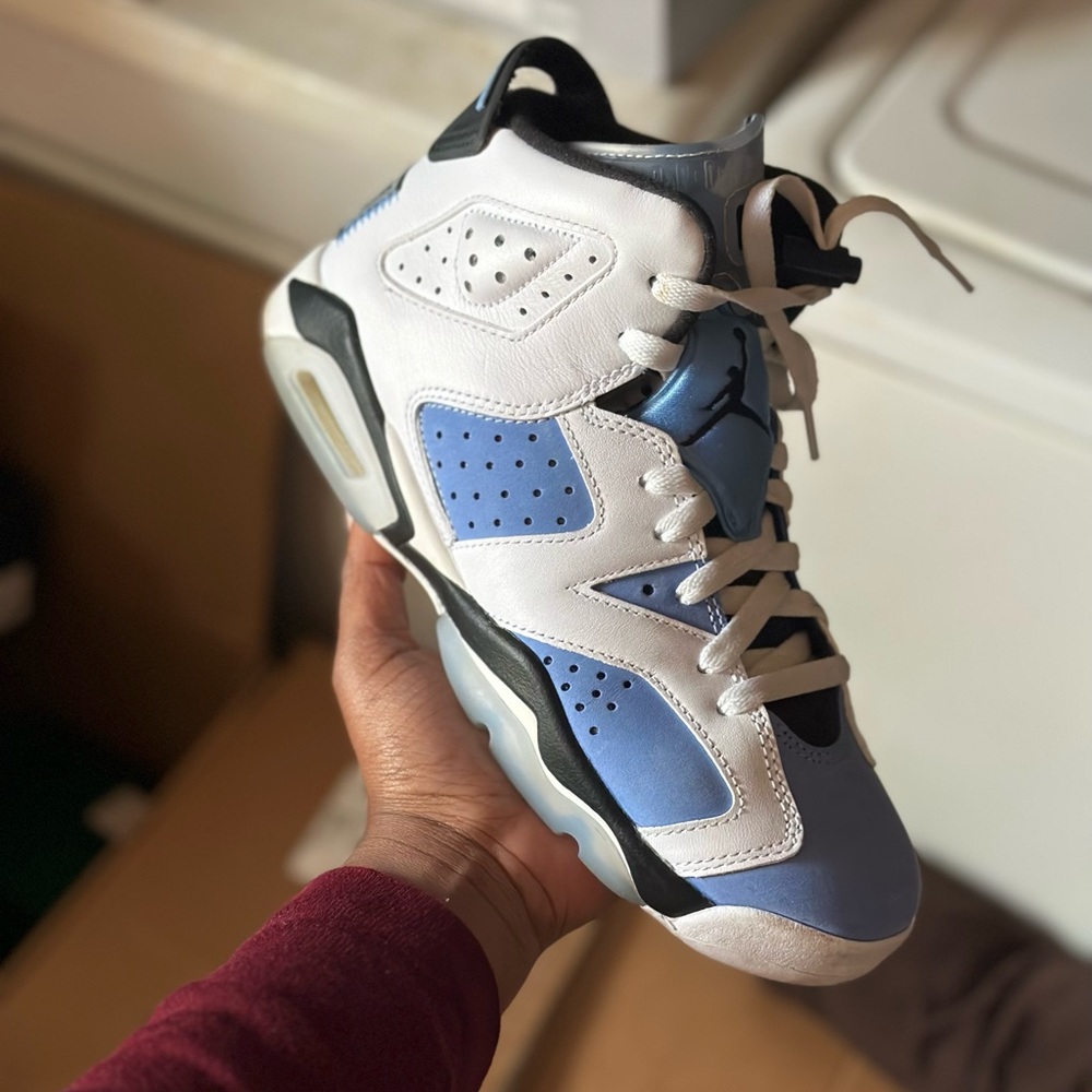 Jordan’s (retro 6s)
